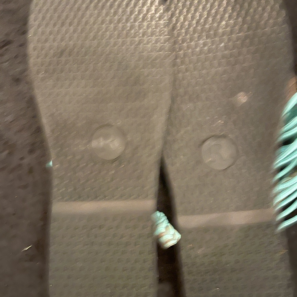 Sandals - Picture 4 of 4